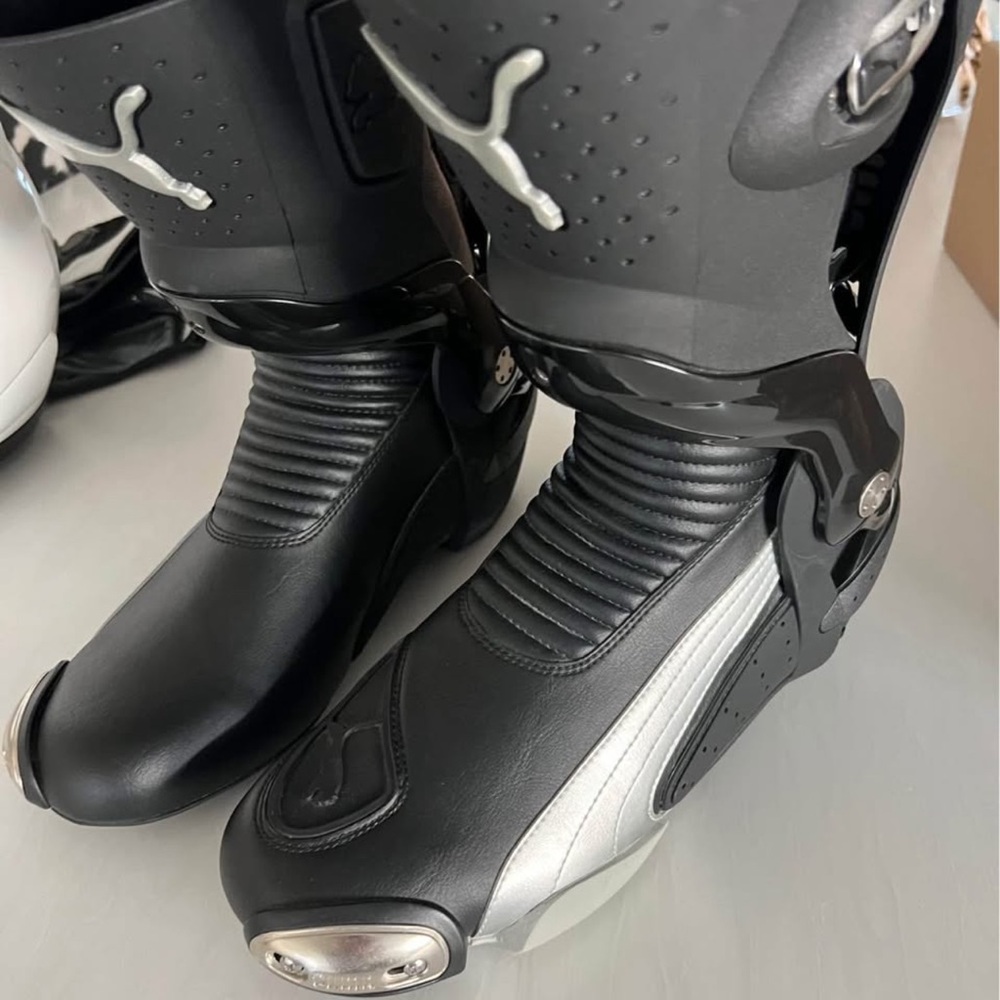 Puma Men's Black and Silver Riding Boots